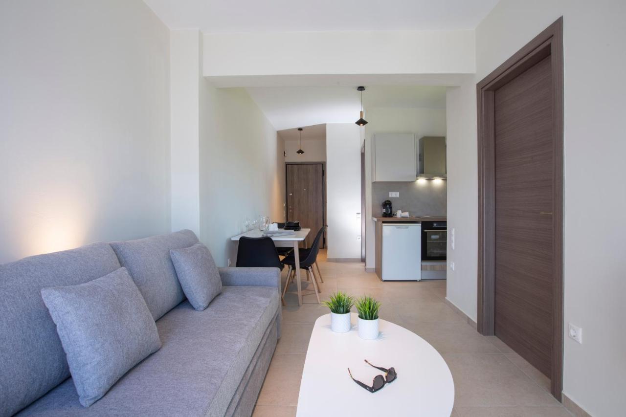 Amelie'S Luxe Apartments Kalligoni Dış mekan fotoğraf